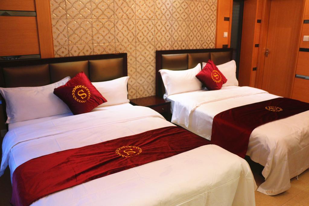 She & He Service Apartment Huifeng Гуанджоу Екстериор снимка