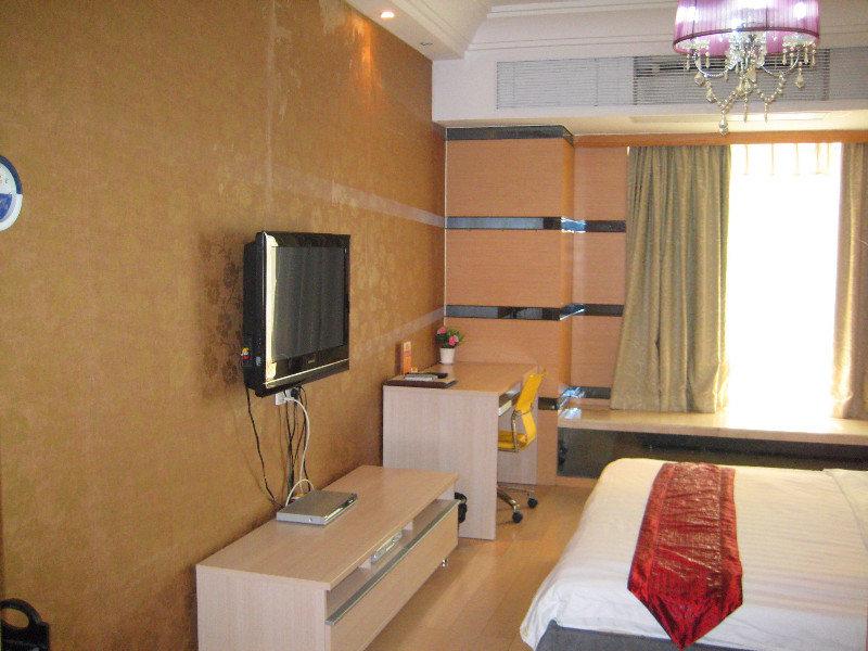 She & He Service Apartment Huifeng Гуанджоу Екстериор снимка