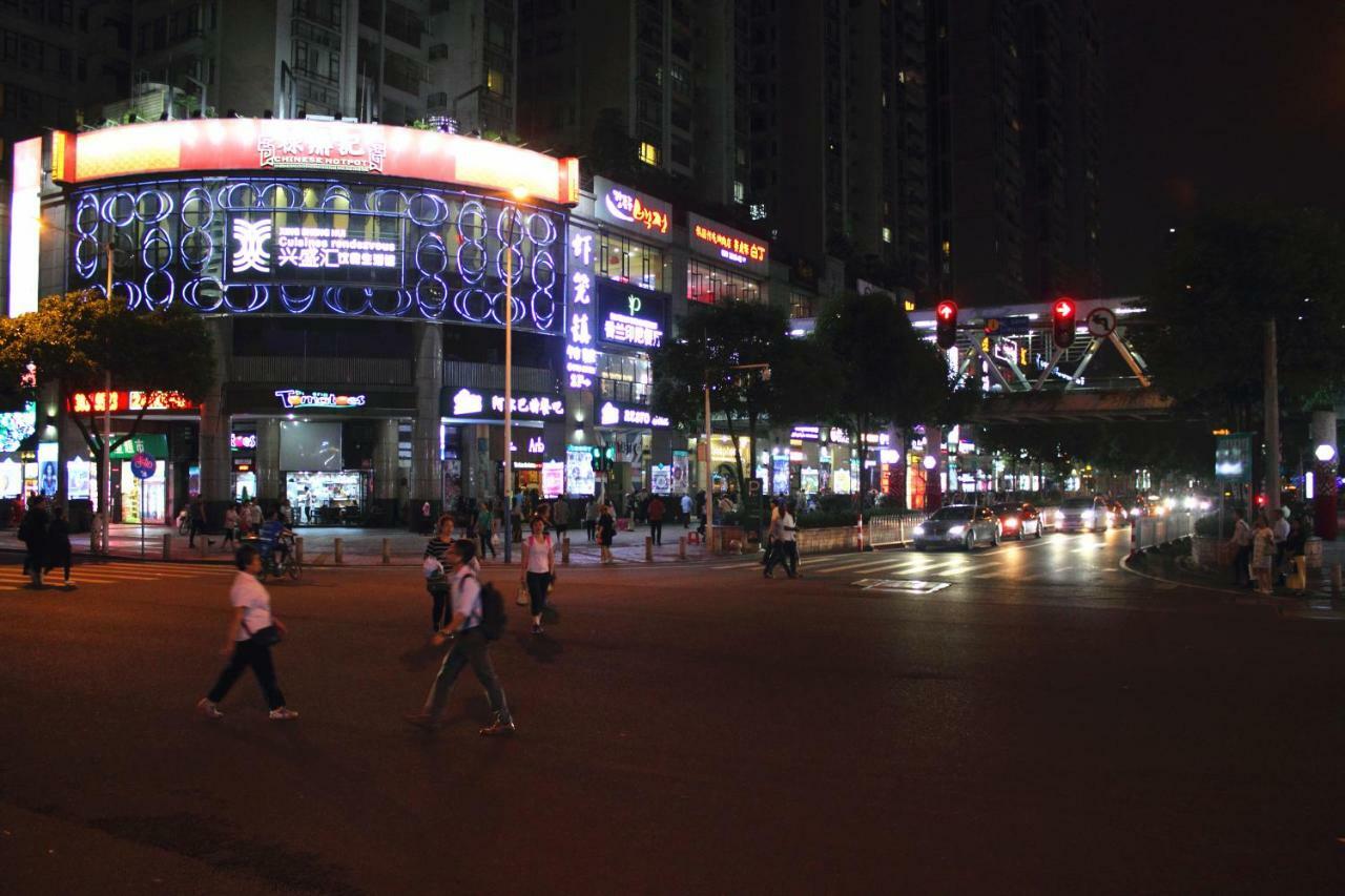 She & He Service Apartment Huifeng Гуанджоу Екстериор снимка