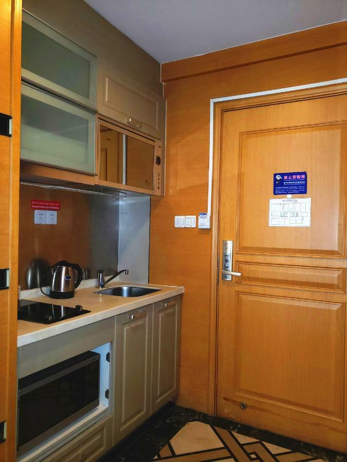 She & He Service Apartment Huifeng Гуанджоу Екстериор снимка